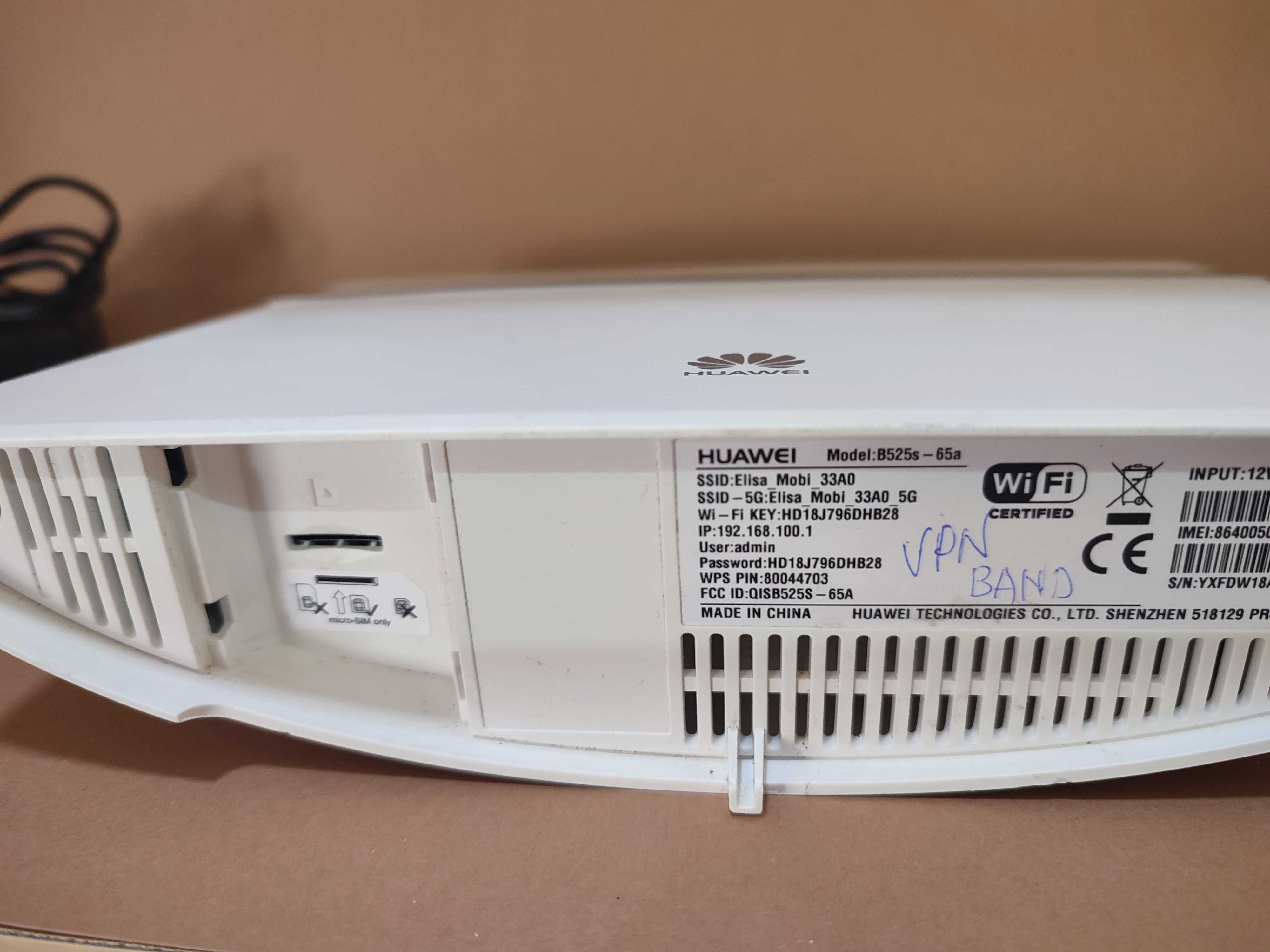 Huawei B525 4G Router + Antenas