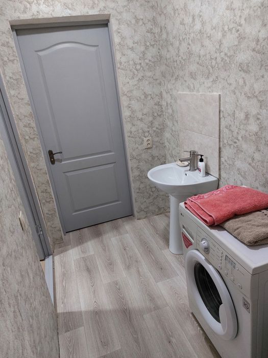 Здам подобово будинок вул.Харківська АТБ Окко