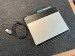 Wacom Intuos -  pen & touch (small)