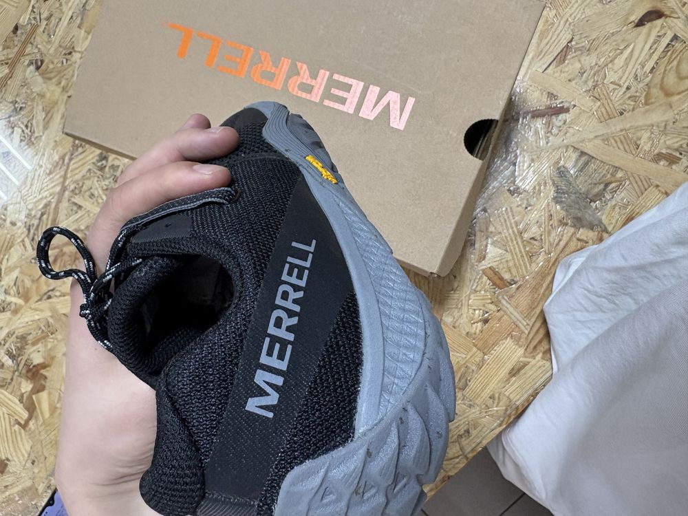 Трекінгові легкі кросівки/взуття  Merrell Trail Glove 6  41.5(26см)