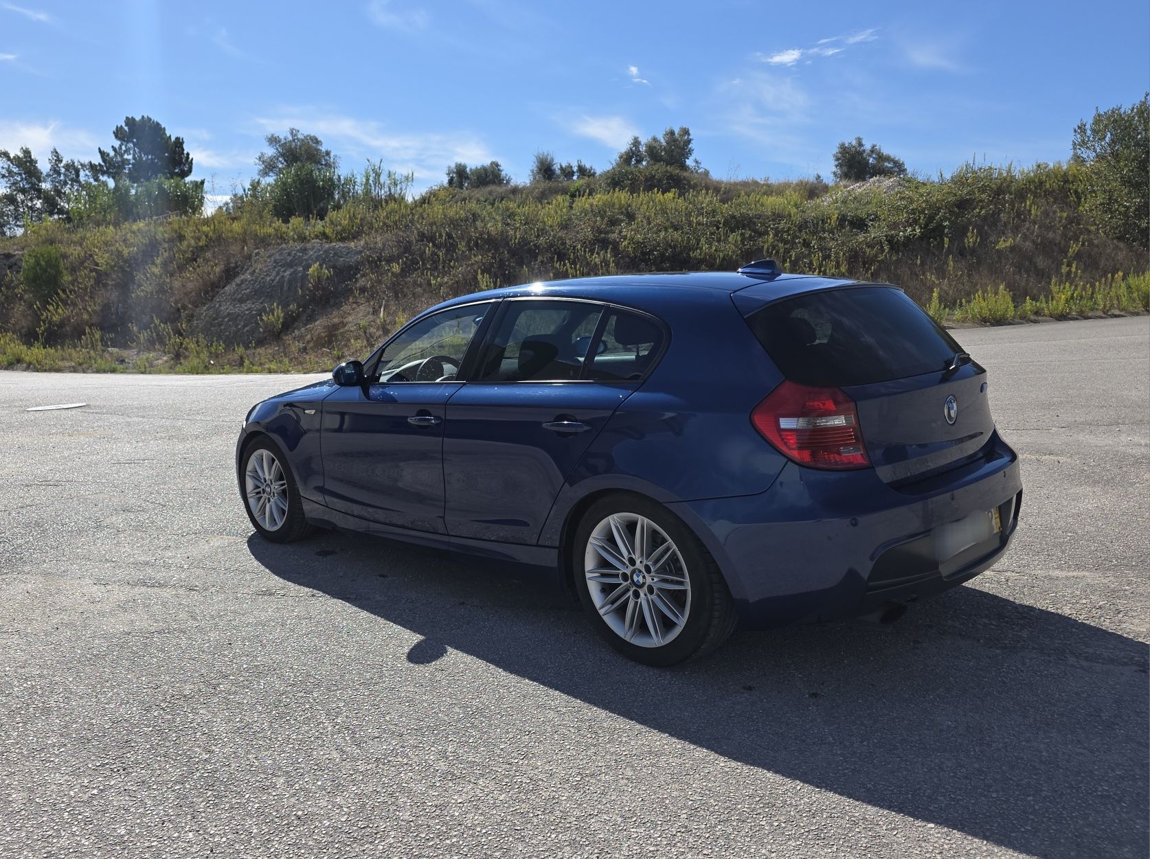 Vendo BMW Série 1 120D Kit M