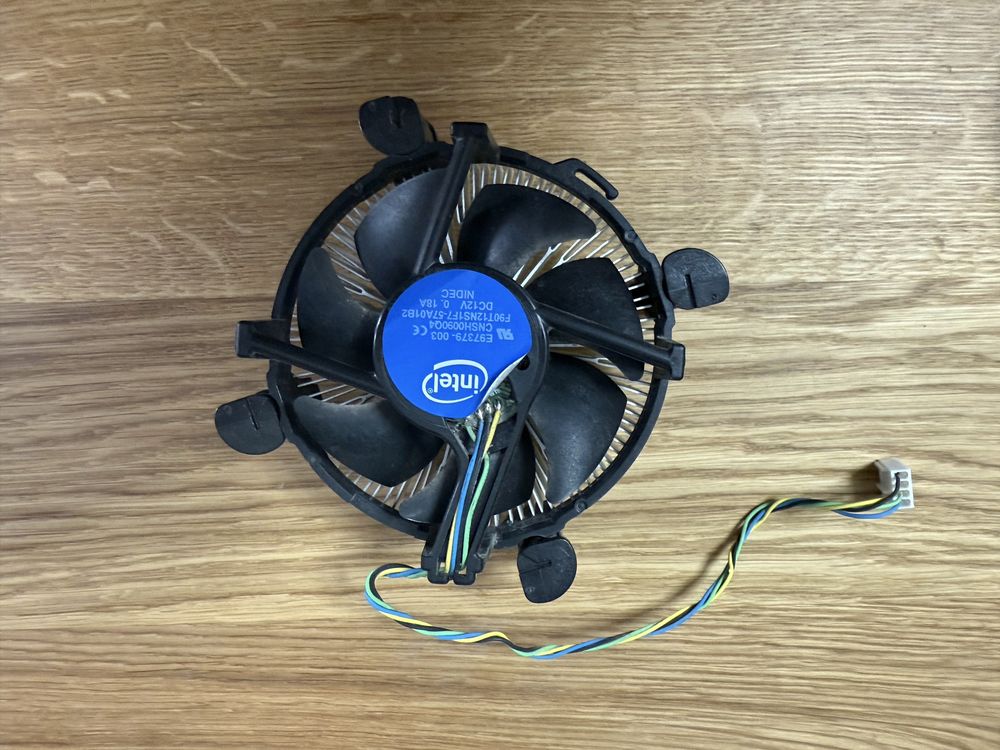 Sprzedam procesor Intel Core i3-9100F + chłodzenie