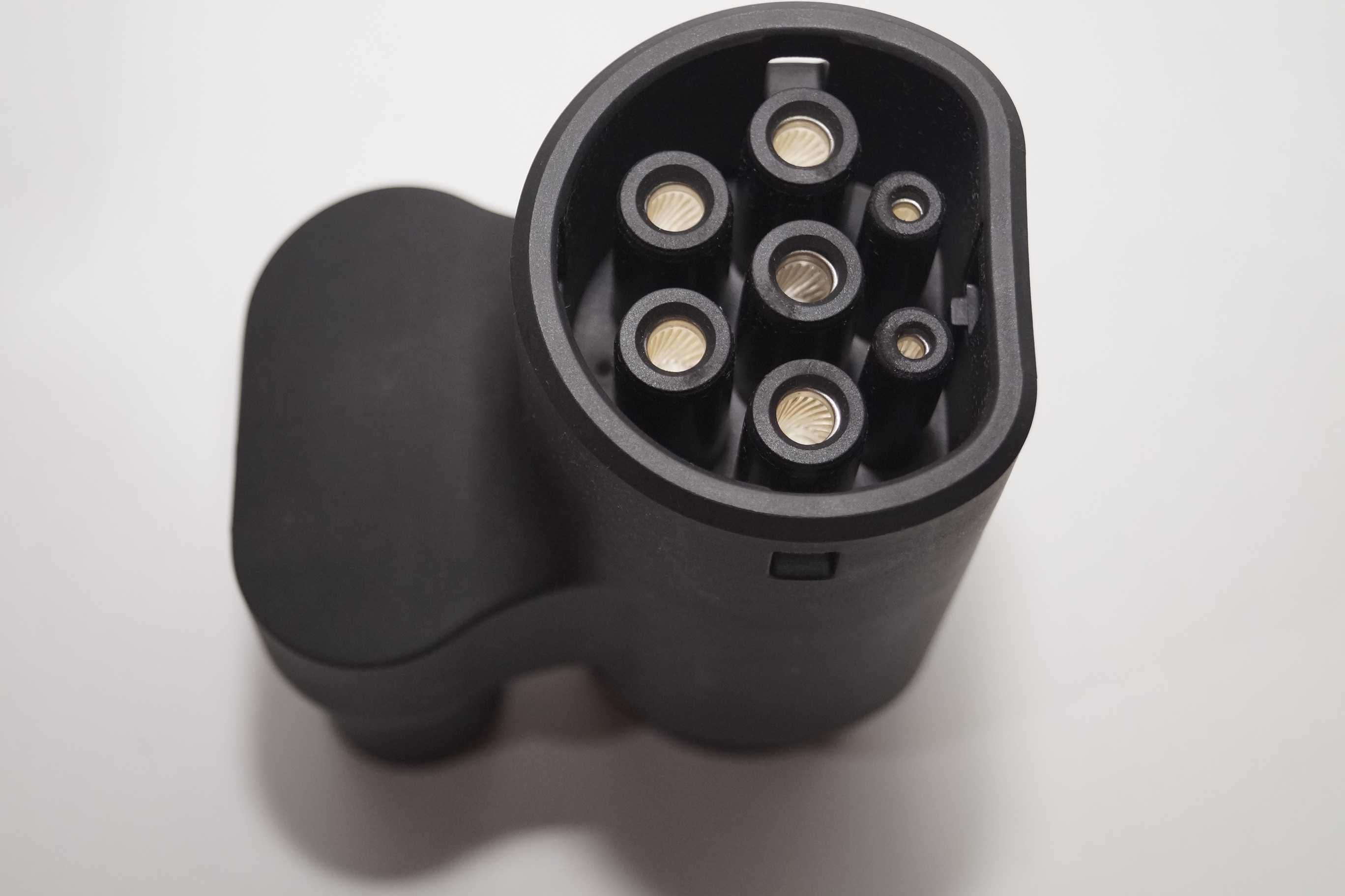 1469 Aiskooc Adapter CCS2 Do Typu 2 Dla Europy Tesla Model S/X