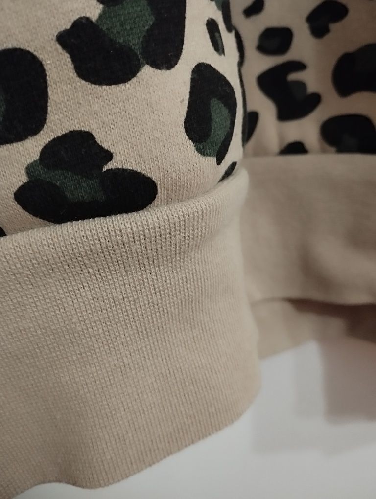Bluzy dwie jak nowa bluza Cropp i pułk& bear r s/m