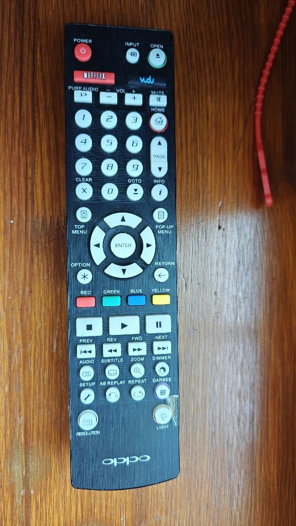 Sprzedam  kultowy odtwarzacz wielkoformatowy Oppo bdp 105D