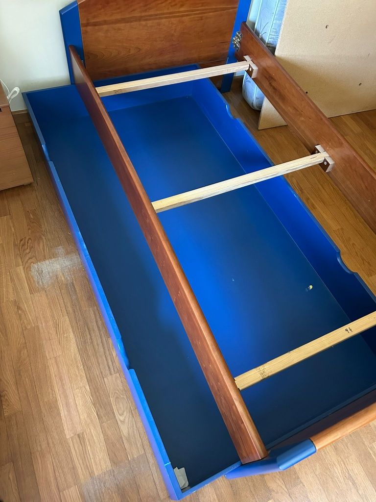 Cama solteiro com gavetão