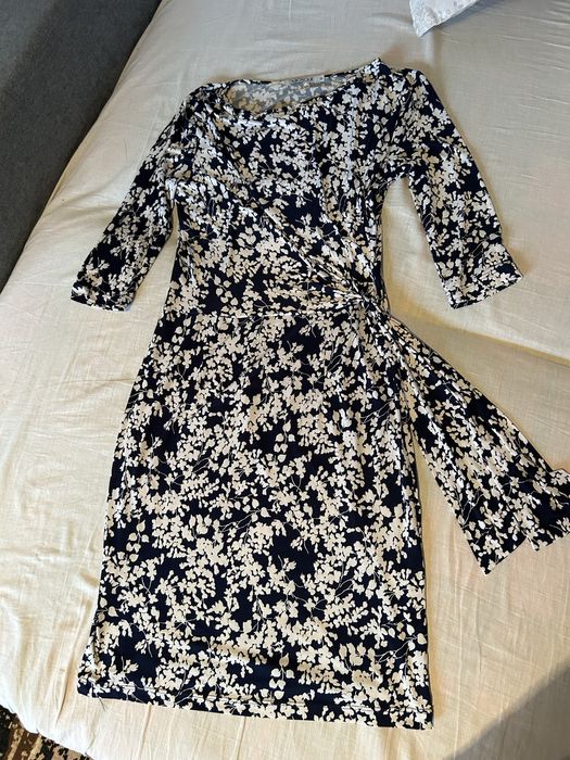 Kwiatowa sukienka ozdobne wiązanie rękaw 1/2