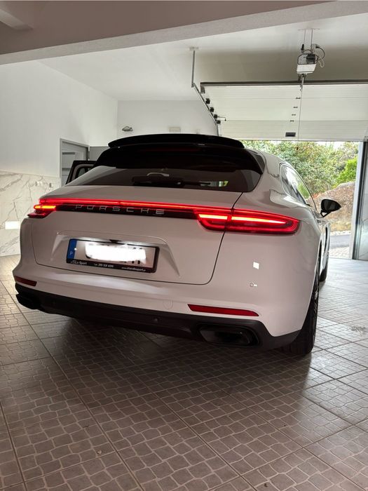 Porsche pannamera 4 e-hybrid