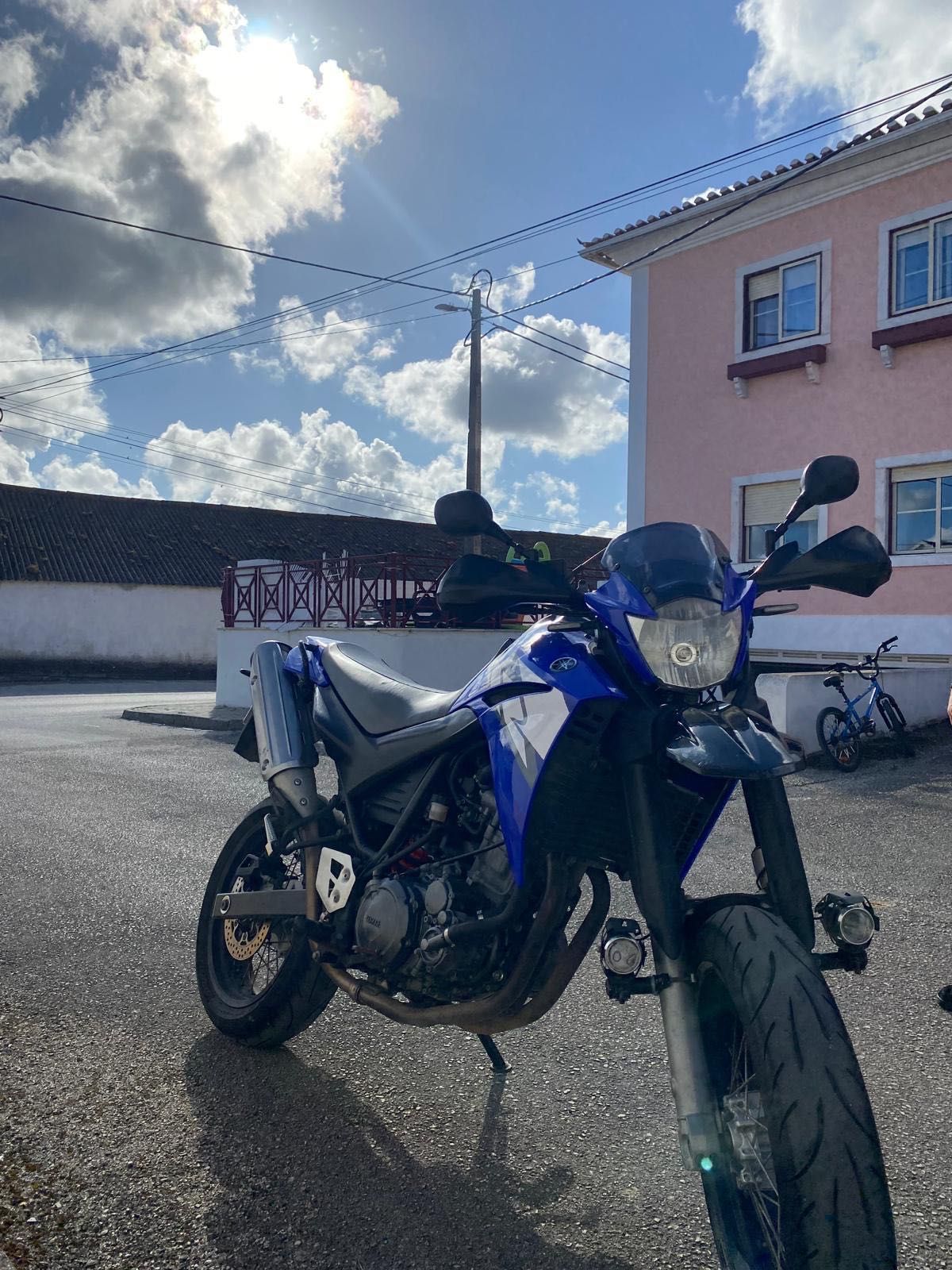Xt660 versão supermotard