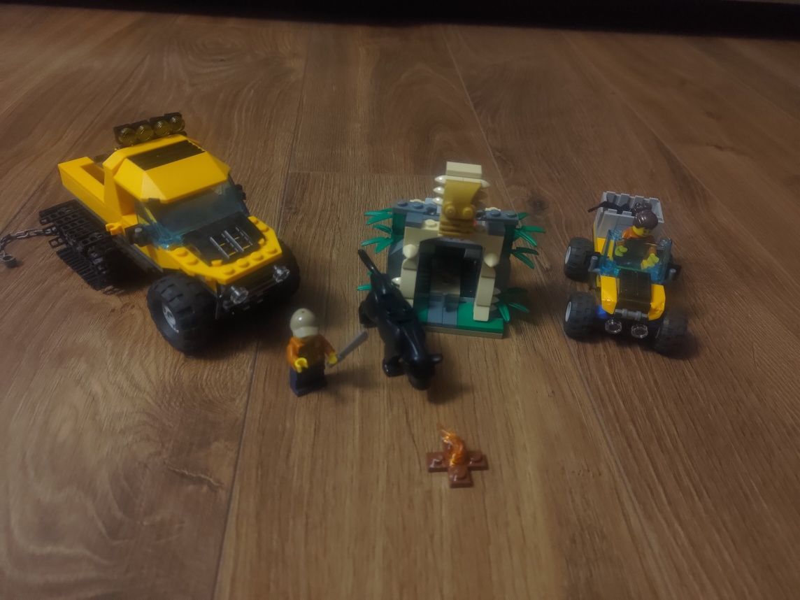 LEGO city  60159  Misja półgąsienicowej terenówki