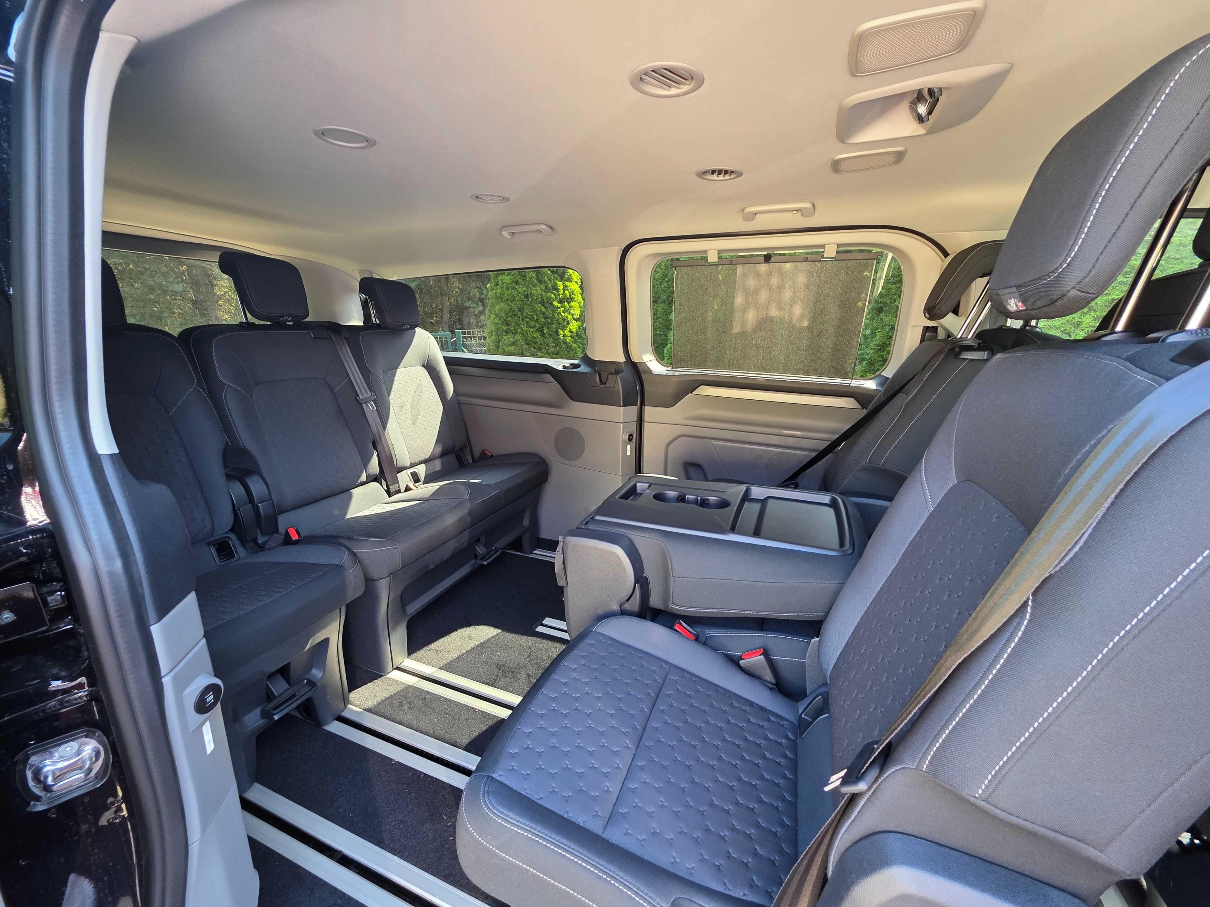 NOWY Ford Tourneo Custom – Wynajmij komfortowego busa 8-osobowego