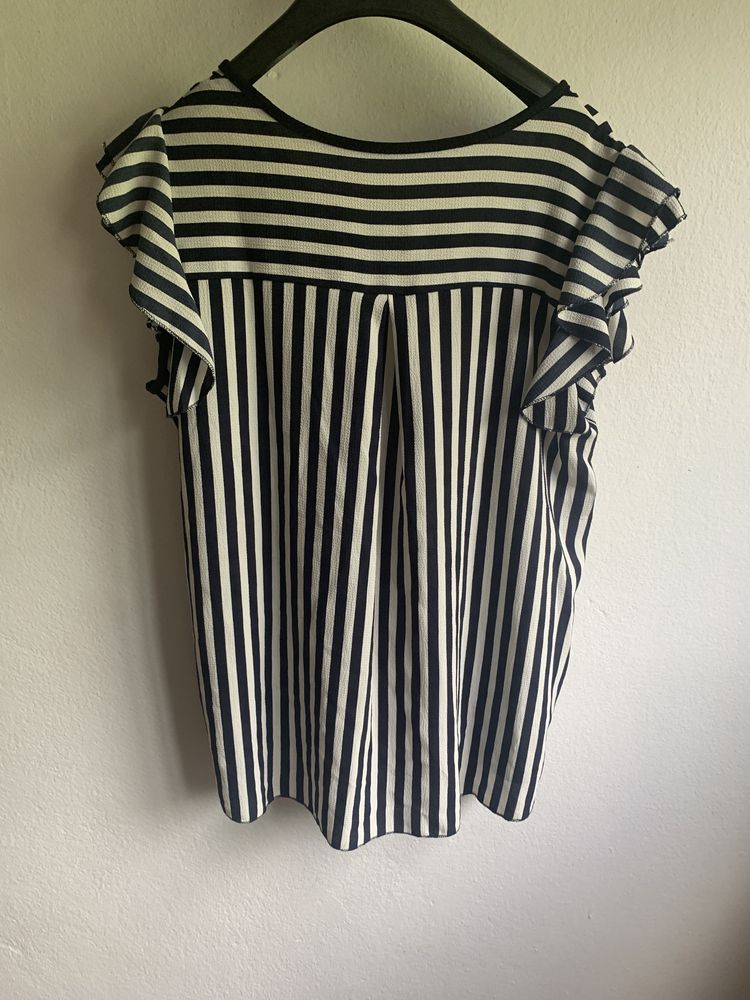 Blusa às riscas