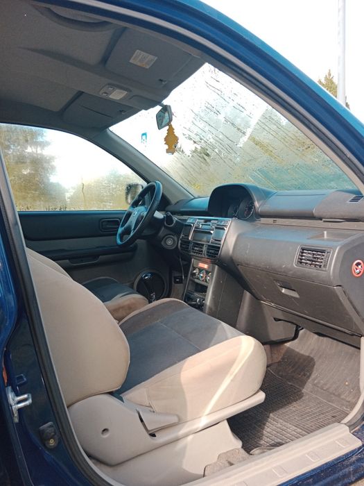 Nissan x trail t30 2.0 benzyna