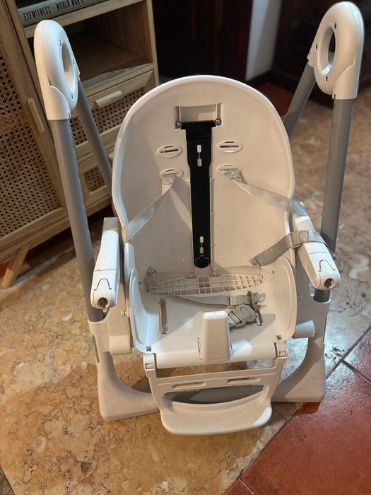 Cadeira de refeição bebé marca Zippy