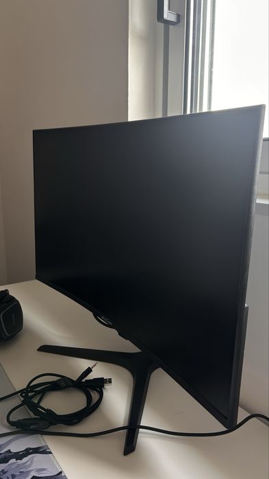 Setup gamer completo! XBOX Serie S + Monitor 180hz Curvo