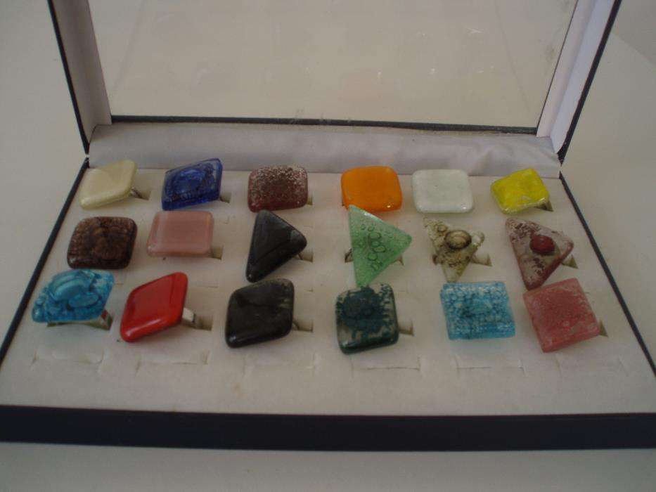 Aneis Vidro fundido novos