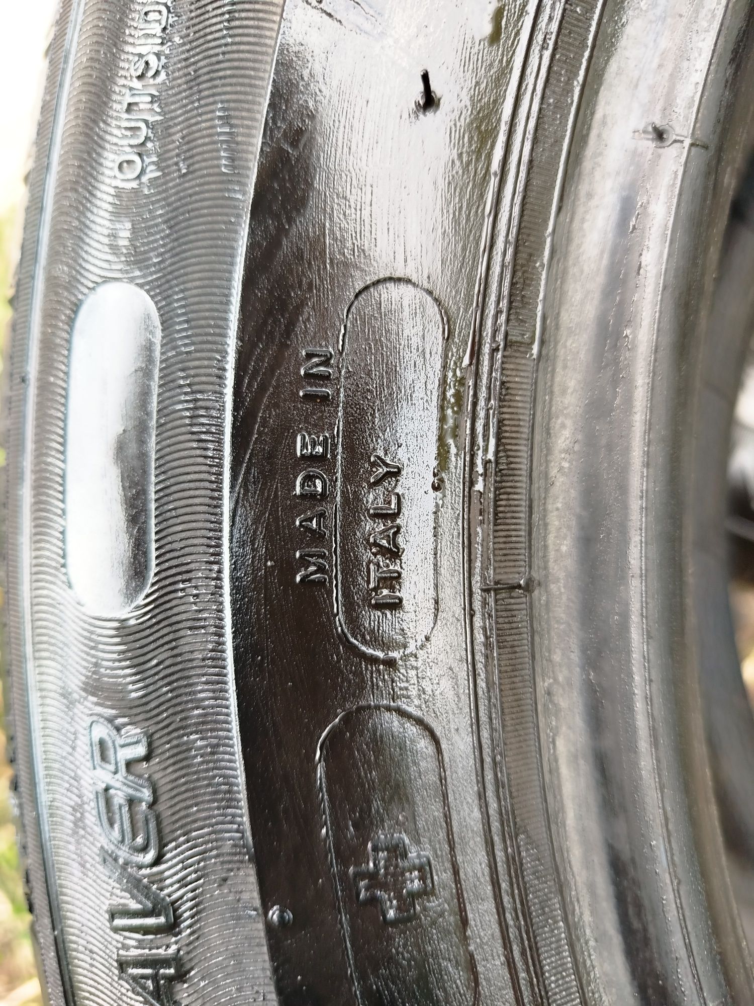 Шини свіжі преміум Michelin energy saver 205/60/16