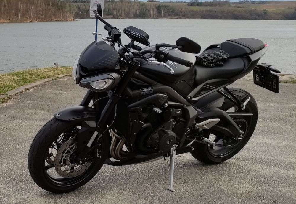 Sprzedam Triumph Street Triple 765r. s PL