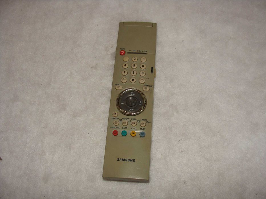 Comandos a funcionar: Sanyo, Samsung, Sony, Hitachi, LG e Philips