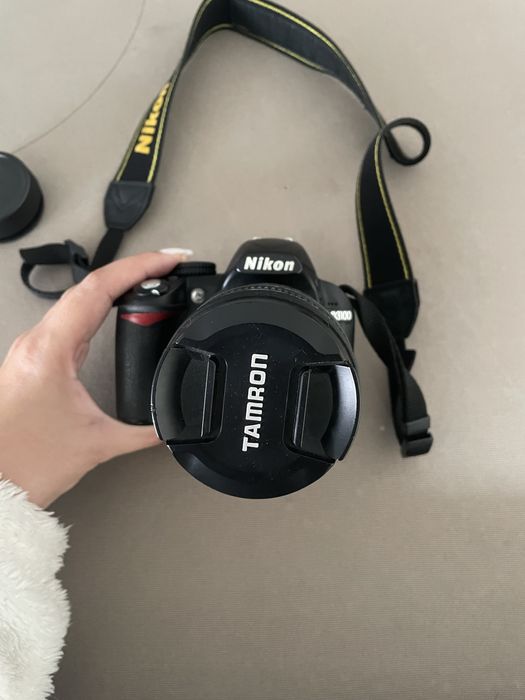 Camara Nikon D5100 com lente Tamron 18-200mm