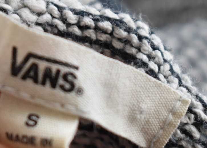 Bluzka 36 S cienki sweterek ażurowa Vans długi rękaw sweter dzianina
