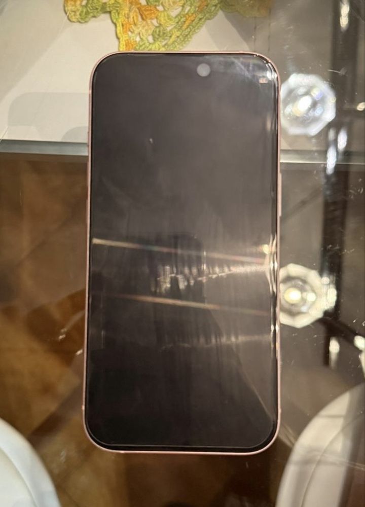 Iphone 15 / 128GB