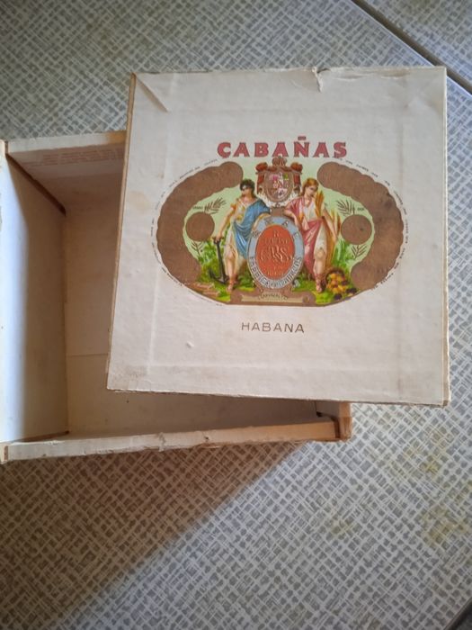 Старинная коробка