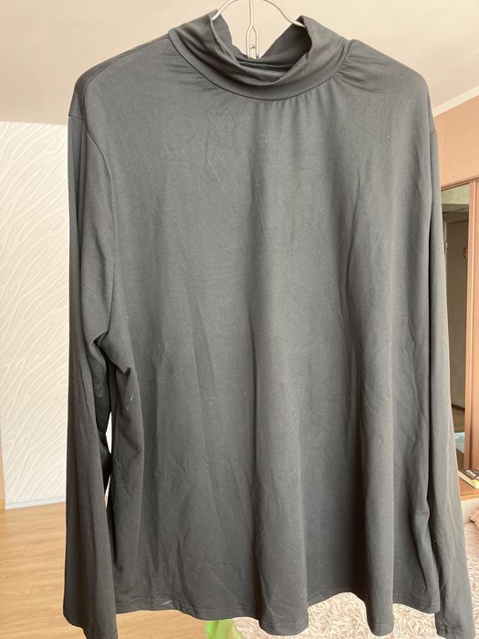 Гольф жіночий чорний великого розміру