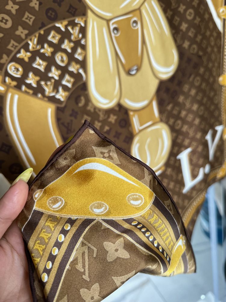 Лімітована шовкова хустка Louis Vuitton, оригінал