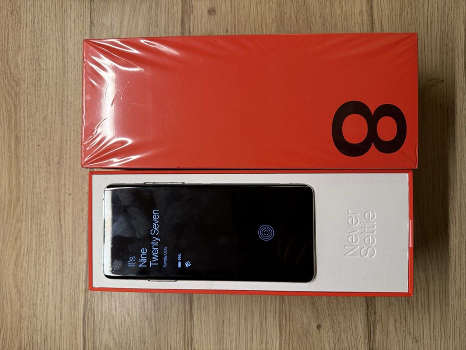 Oneplus 8 8/128 Idealny stan