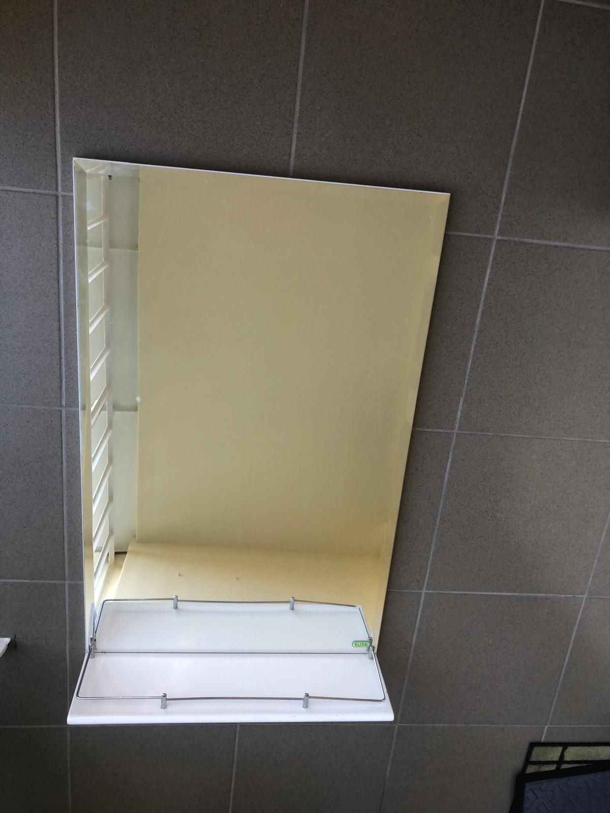 Lustro ELITE łazienkowe z półka z uchwytami 50-80 cm/ salon 279 zł