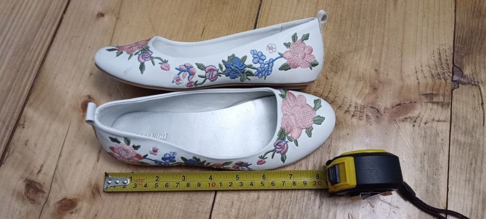 Туфлі для дівчинки, балетки