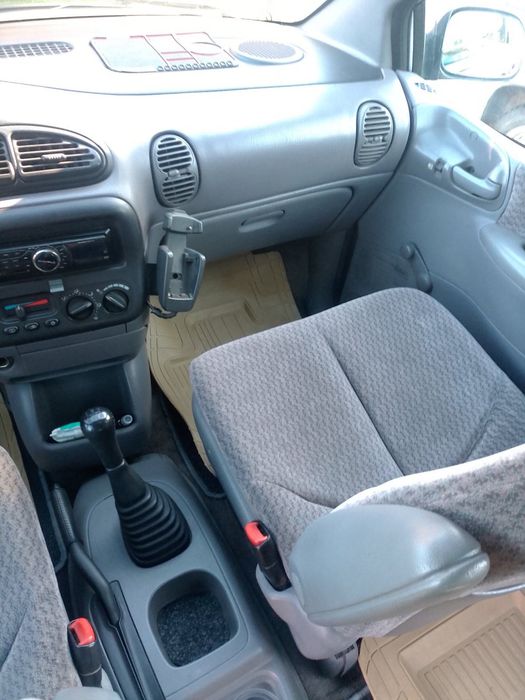 Продам Доджа 7 місний