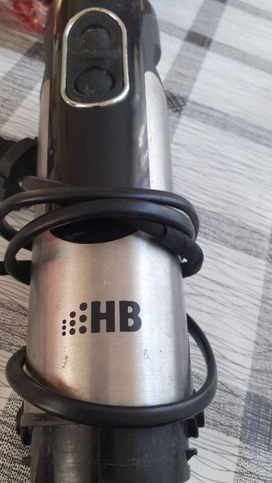 Блендер HB HB0701S 700 W Робочий