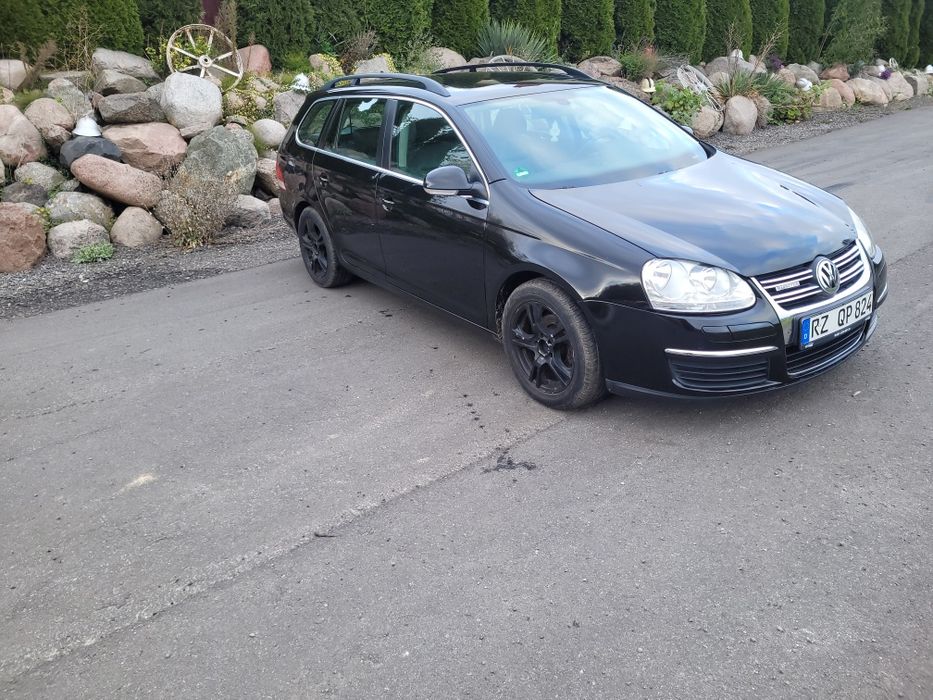 Vw Golf V  1.9 TDI skóry panorama klimatronik elektryka