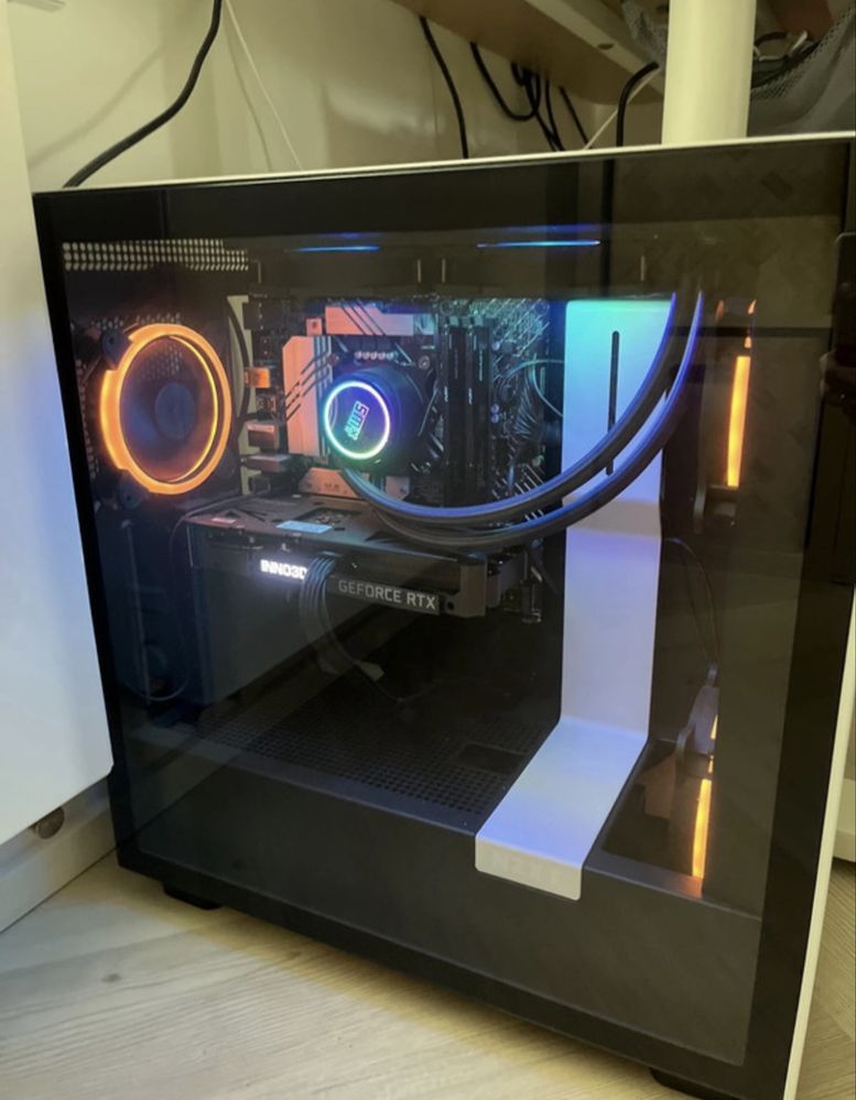 Komputer PC na bardzo dobrych podzespołach