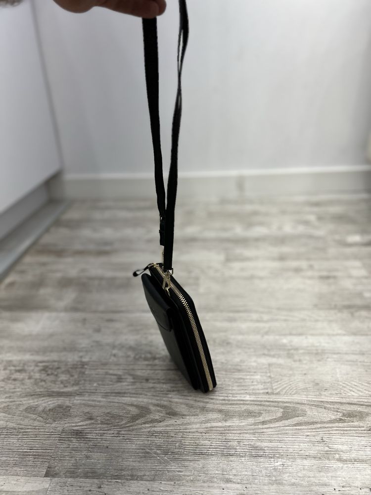 Saszetka, mala torebka na telefon i inne przedmioty