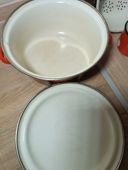 Продам посуд емальорований