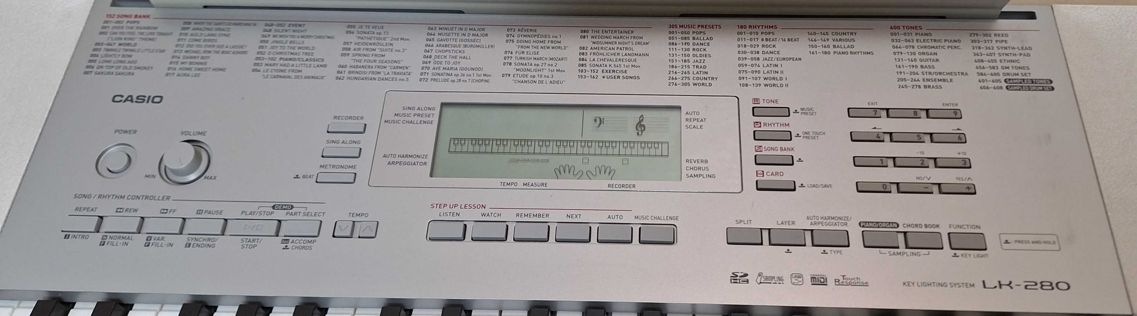 Cинтезатор CASIO LK-280 + Подарунки.