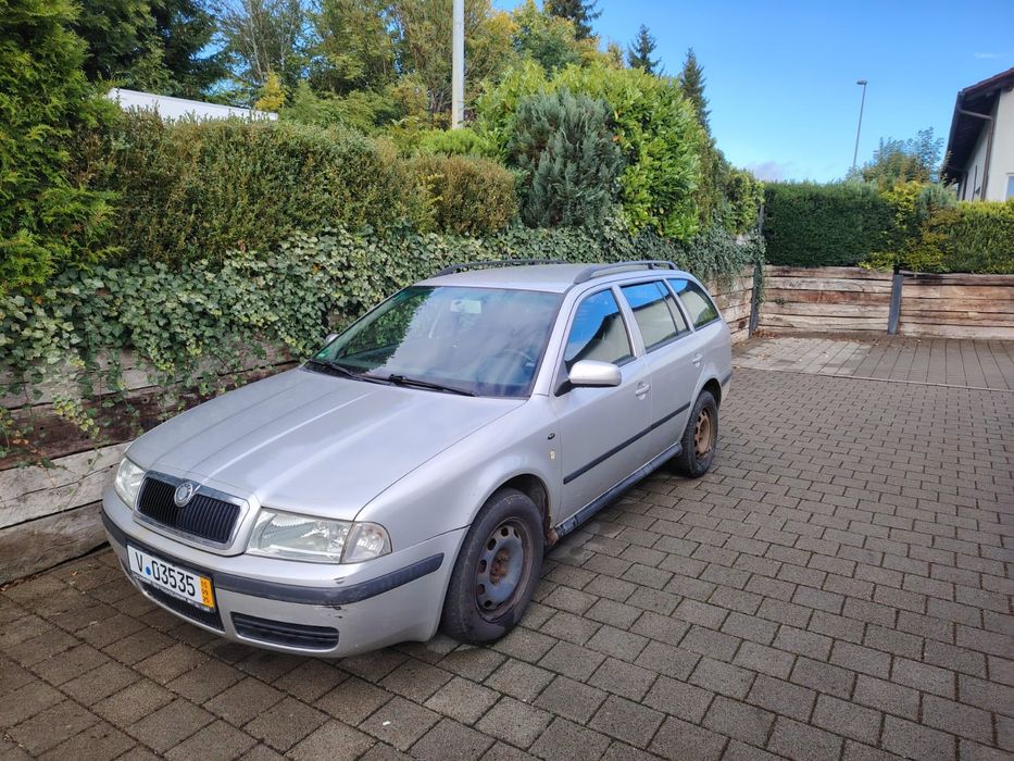 VW  шкода октавія 1.9 дизель для ЗСУ з Німеччини