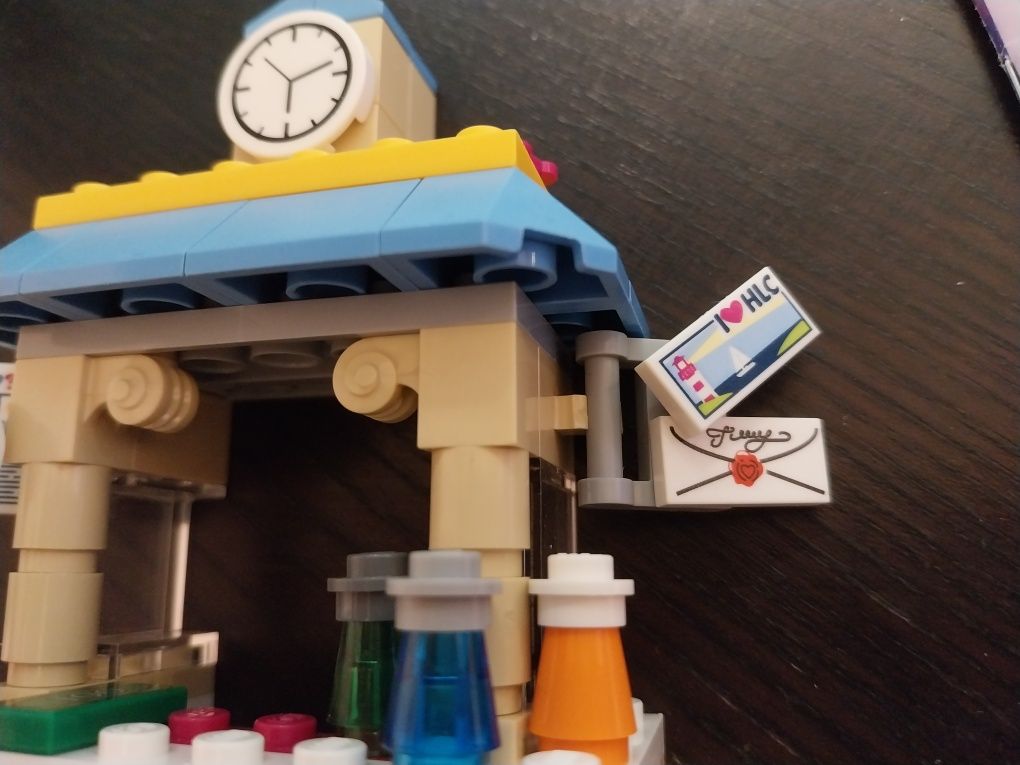 Lego Friends kiosk Andrei 41098
