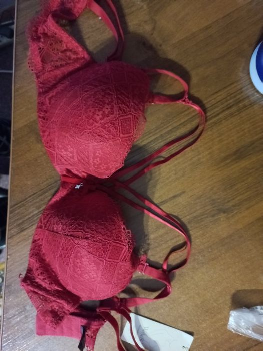Бюстгалтер жіночий Новий!