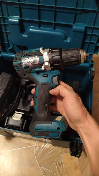 Makita ddf 484 акумуляторний шуруповерт