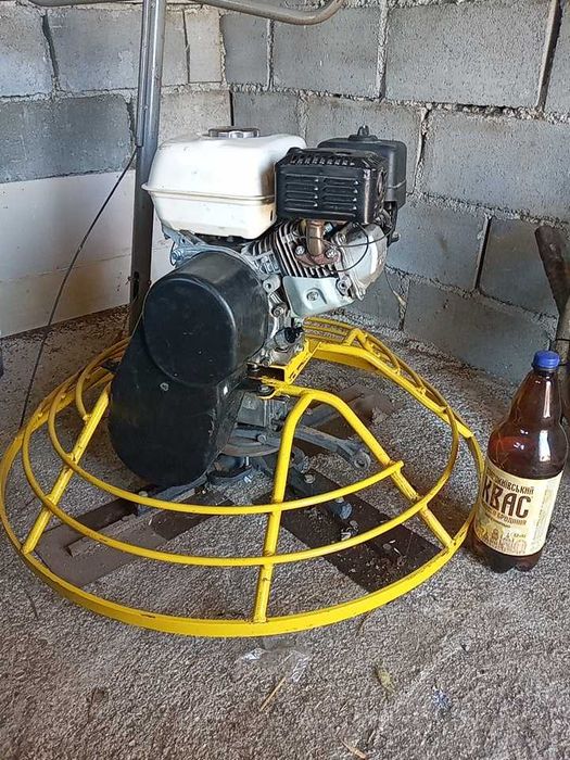 Затирочная машина для бетона