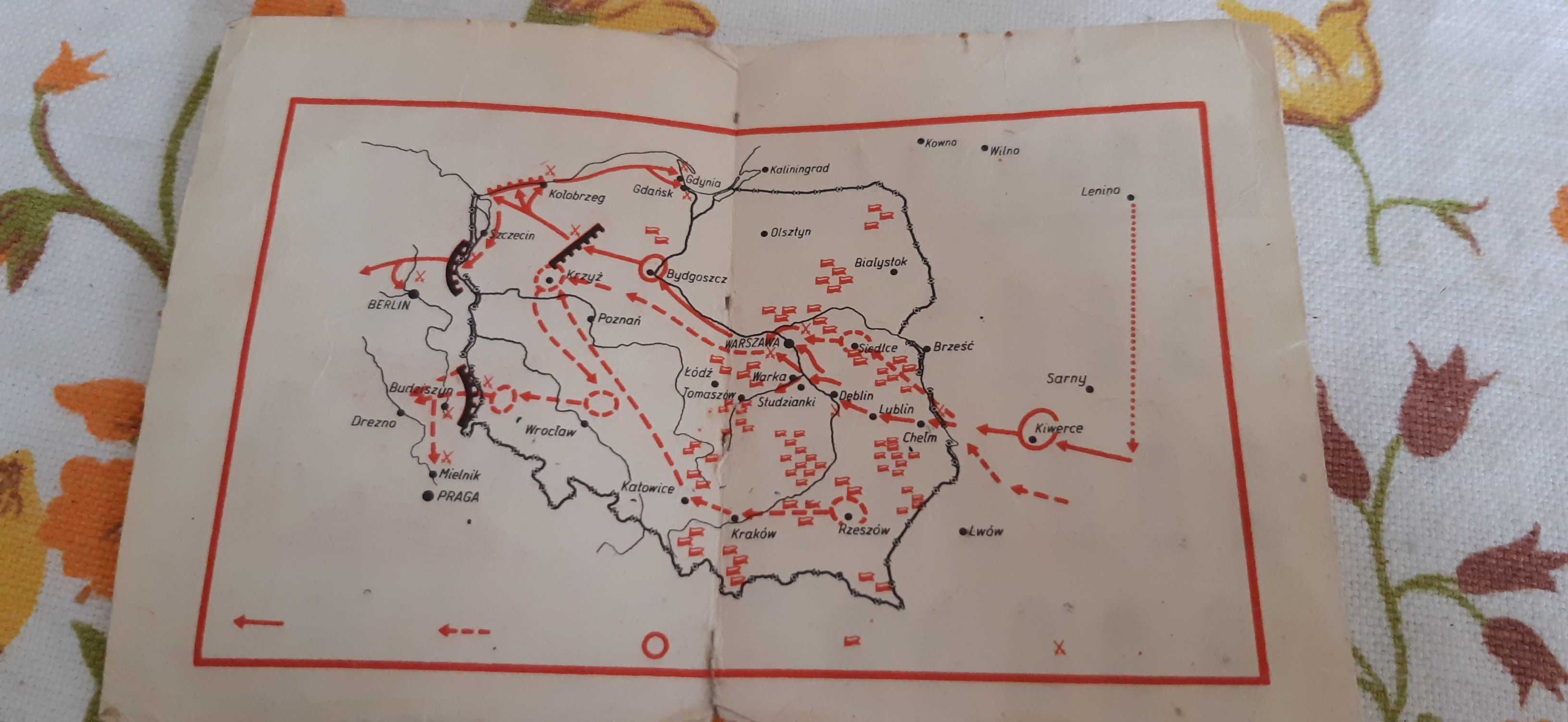 stara wkładka do książeczki wojskowej mapa i stopnie wojskowe