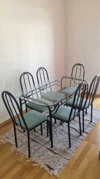 Mesa + 6 cadeiras