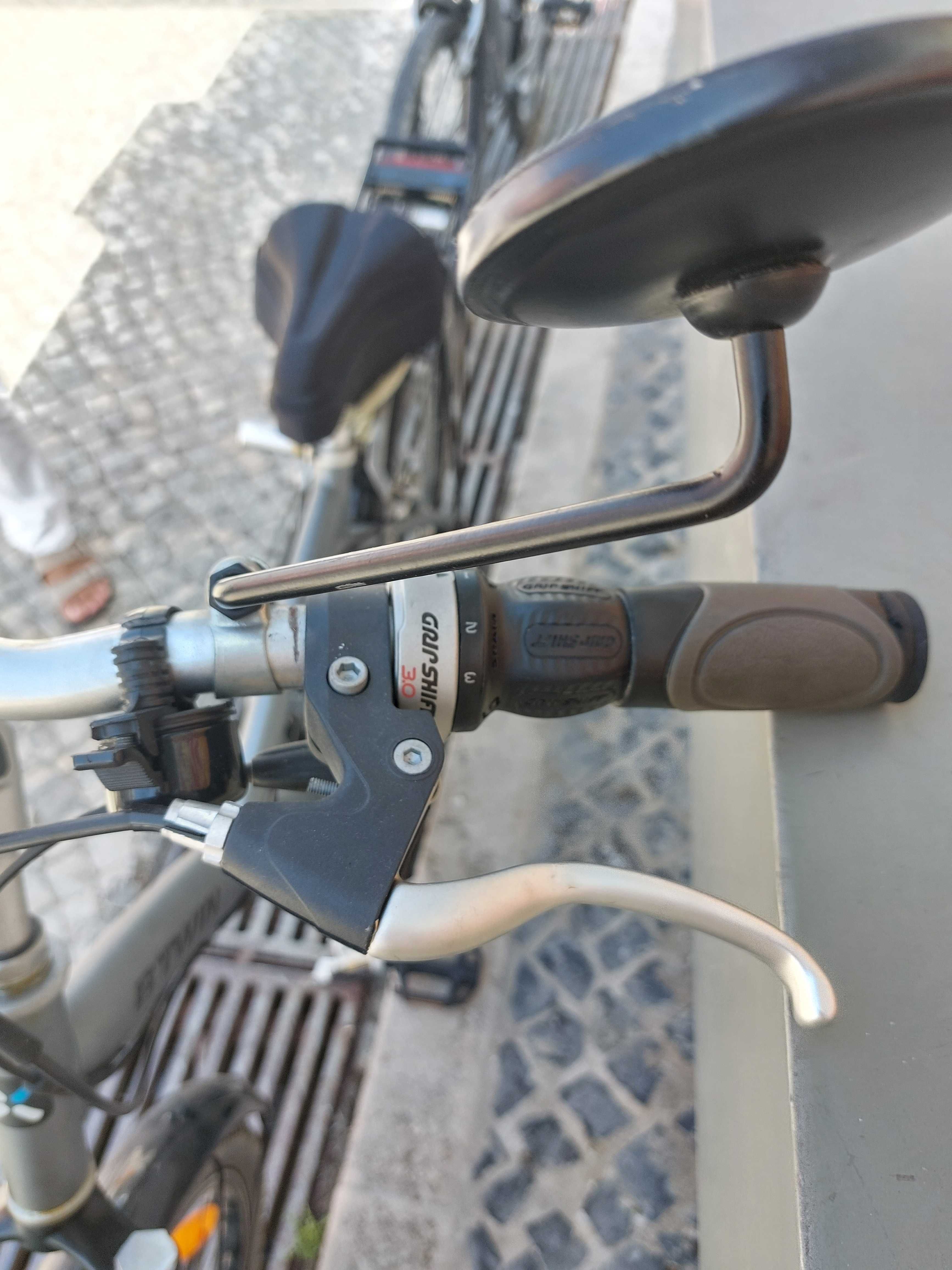 B'Twin Original 500 (hibrida) – 21v  posso vender 1 ou o par