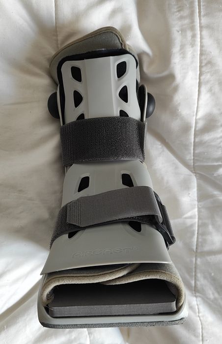 Bota Ortopédica Aircast AirSelect