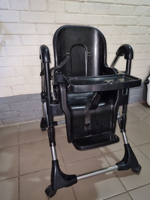 Продам б/в дитячий стілець для годування; детский стульчик для кормлен