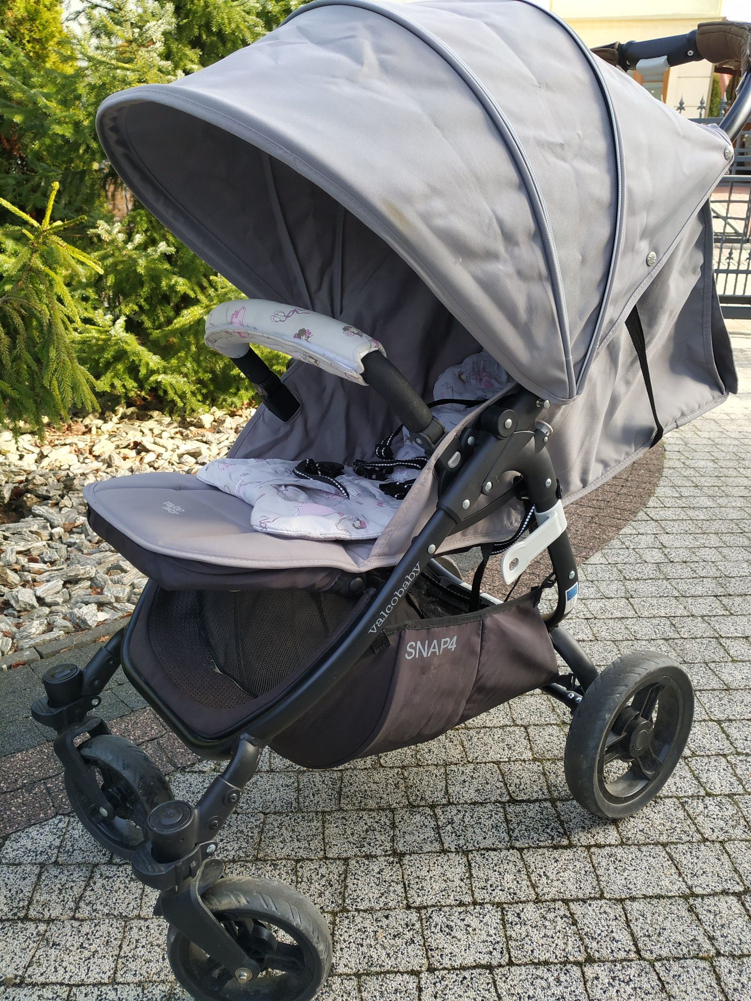 Spacerówka Valco baby Snap 4 stroller cool grey